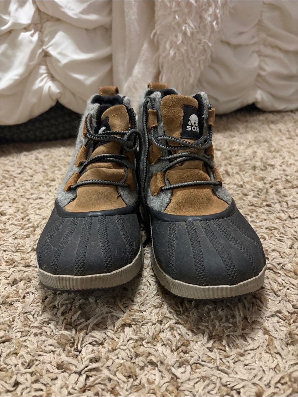 Sorel Women’s Duck Boots in Gray and Brown